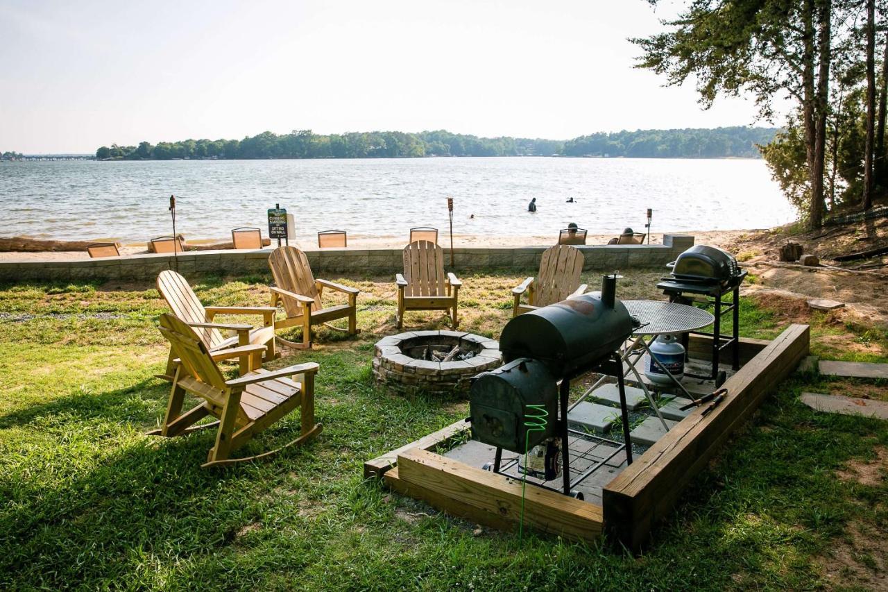 New Waterfront Cabin On The Large Sundeck #24 Cabin Villa Lake Wylie Kültér fotó